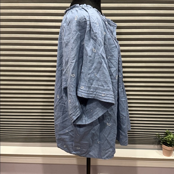 a.n.a Light Blue Embroidered Button-Front Women’s Blouse - Picture 3 of 5